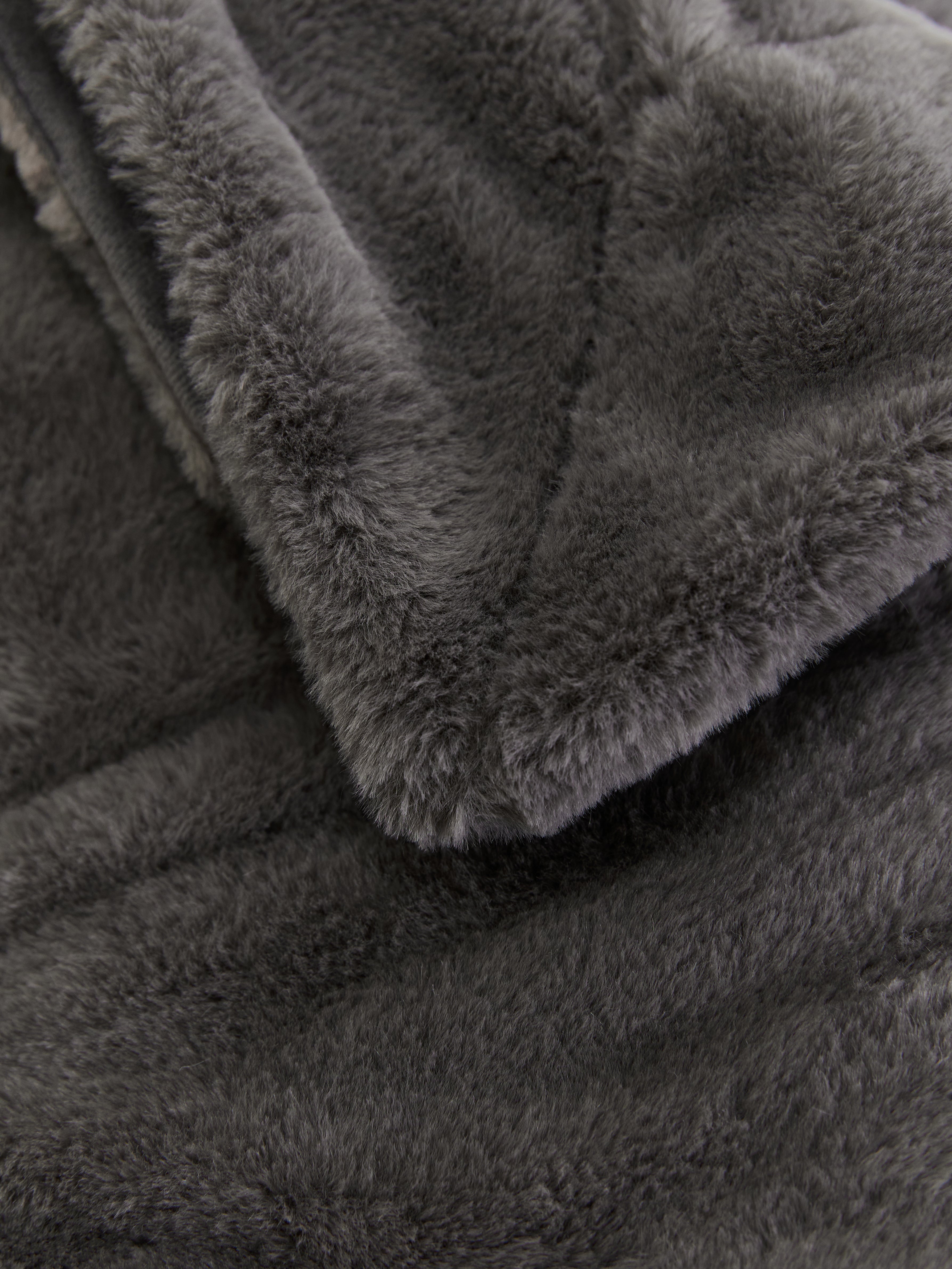 שמיכת פליז Dark Gray