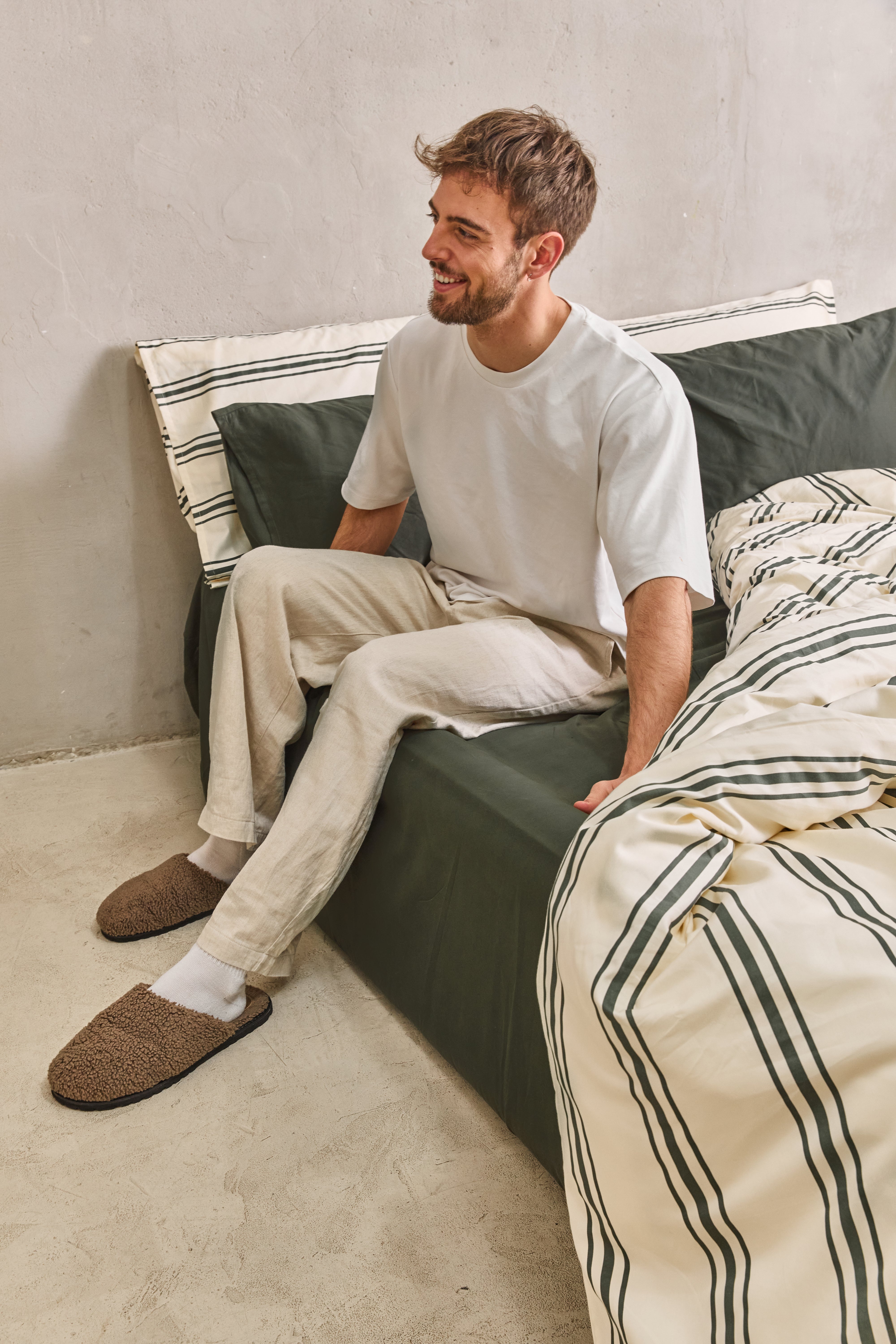 סט מצעי סאטן 500 Olive green