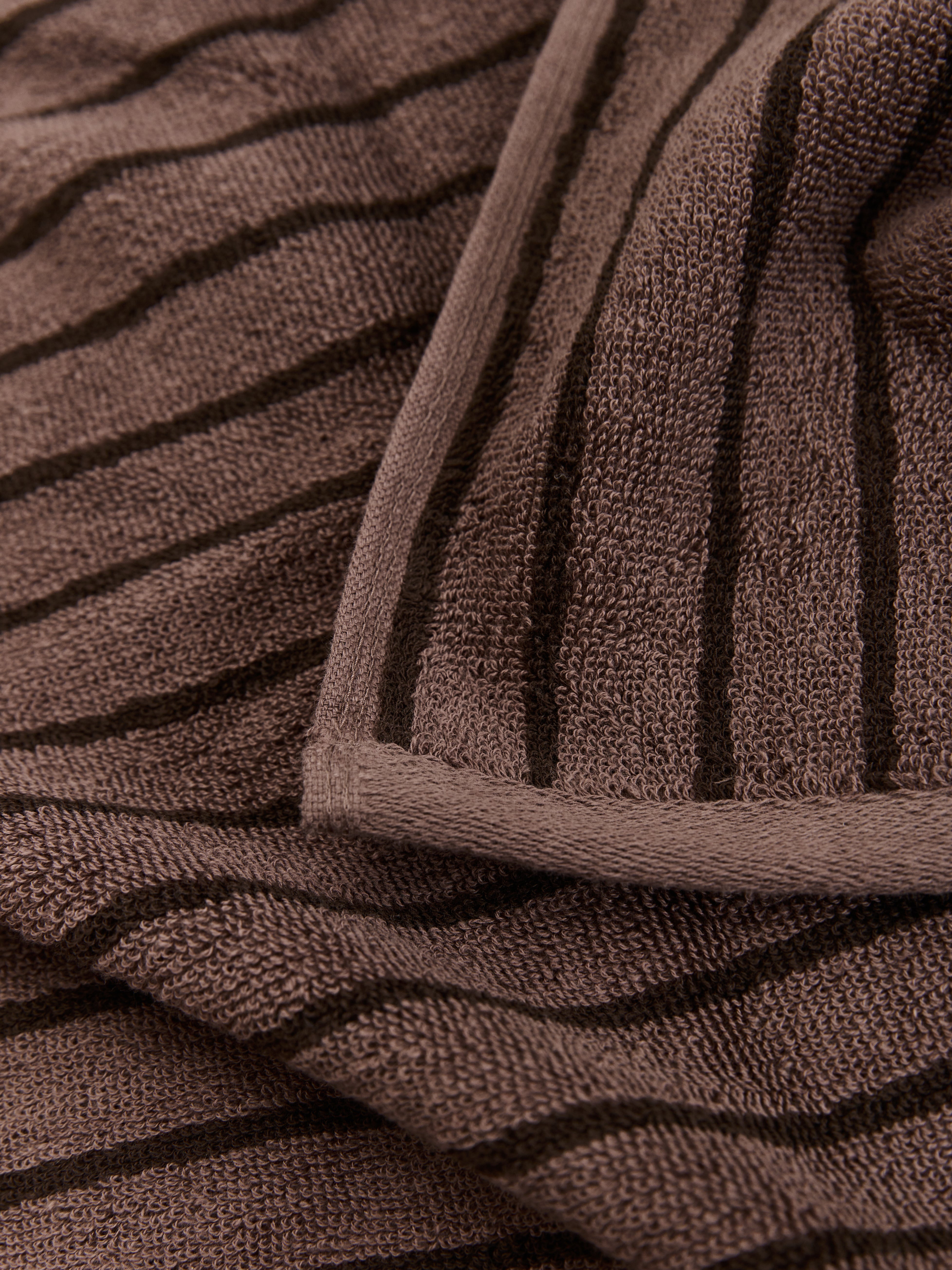 מגבת Basic Stripes