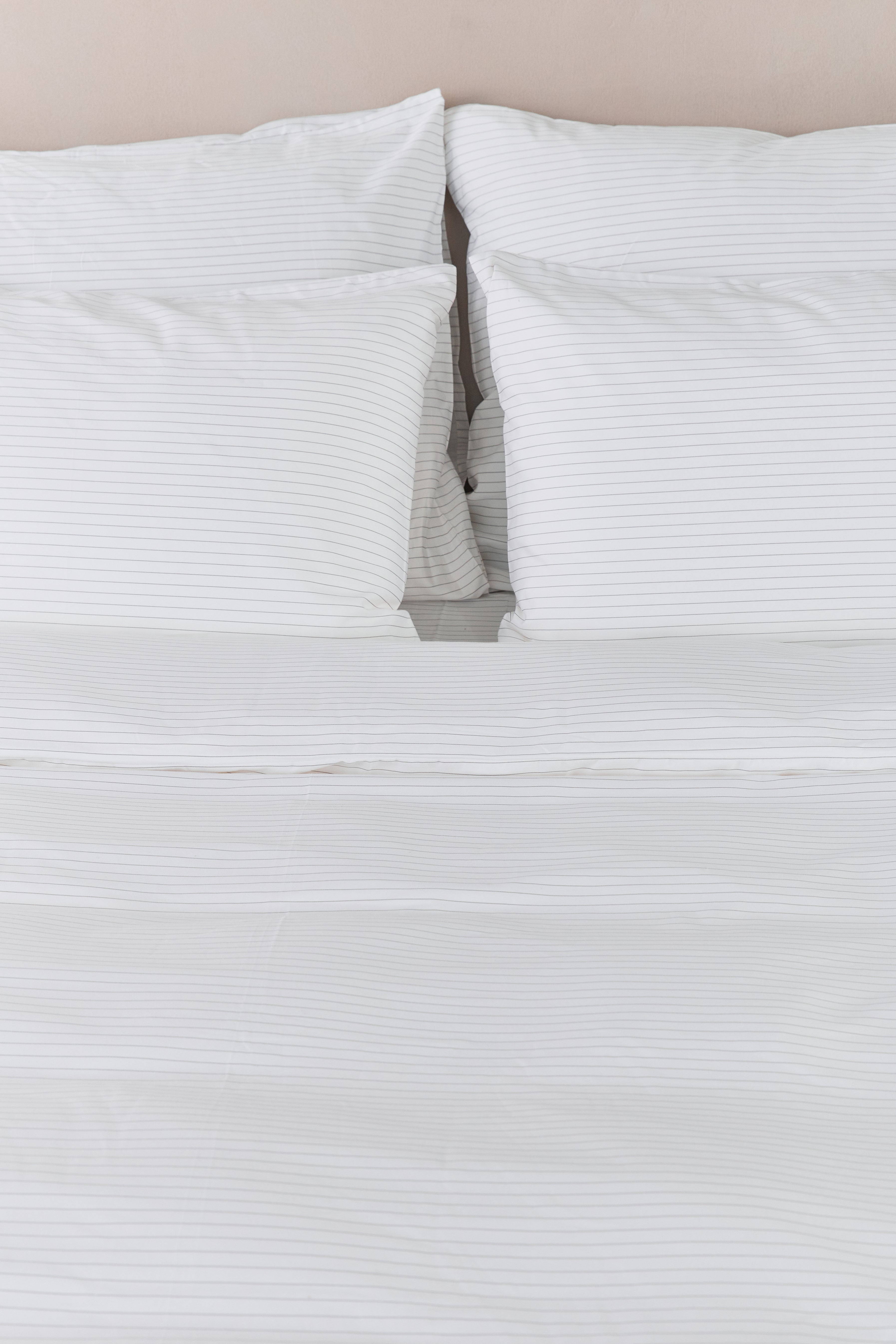 סט מצעי סאטן 500 Stripes Gray