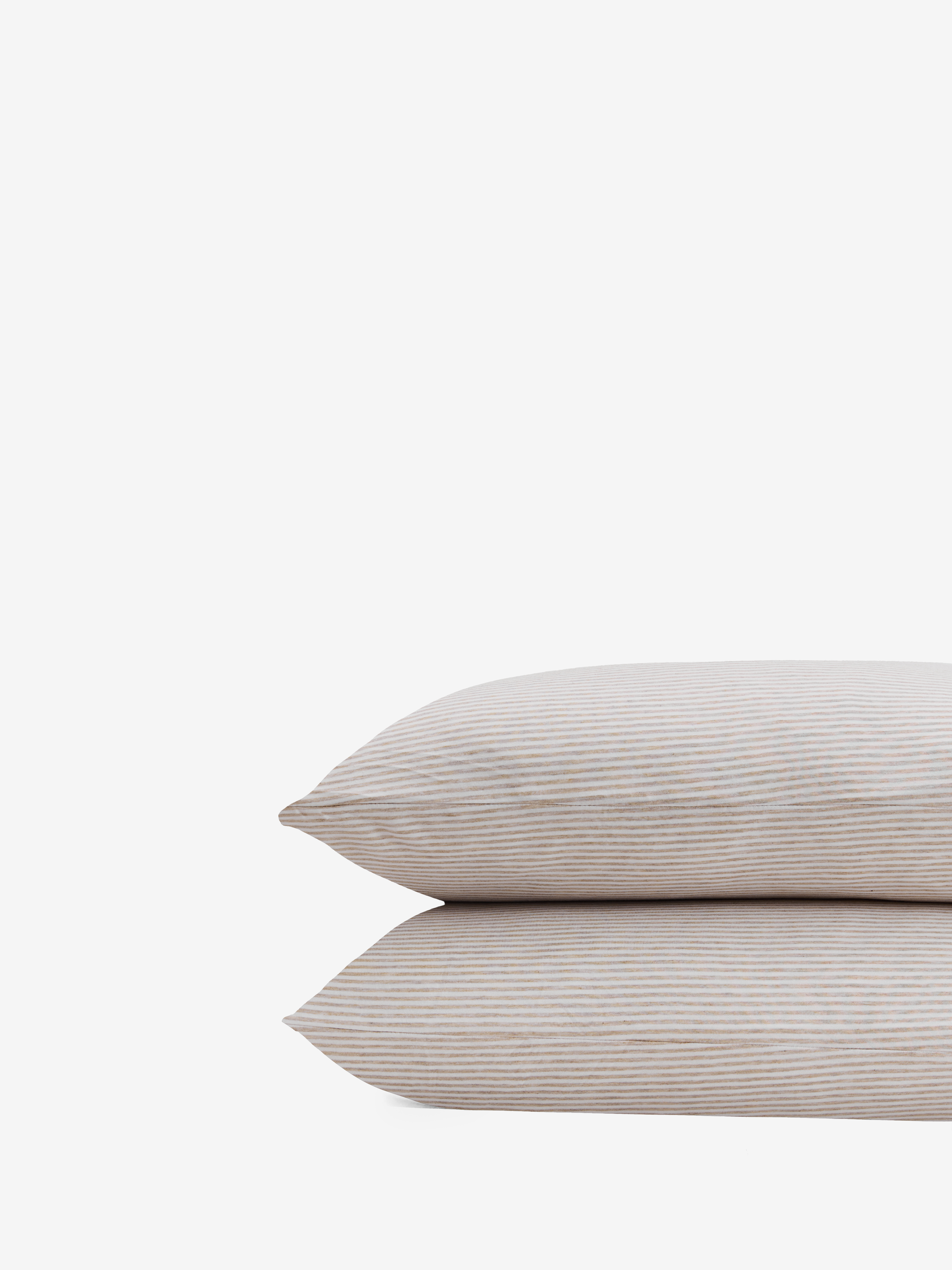 זוג ציפיות ג'רסי במבוק בצבע בז' עם פסים דקים לבנים