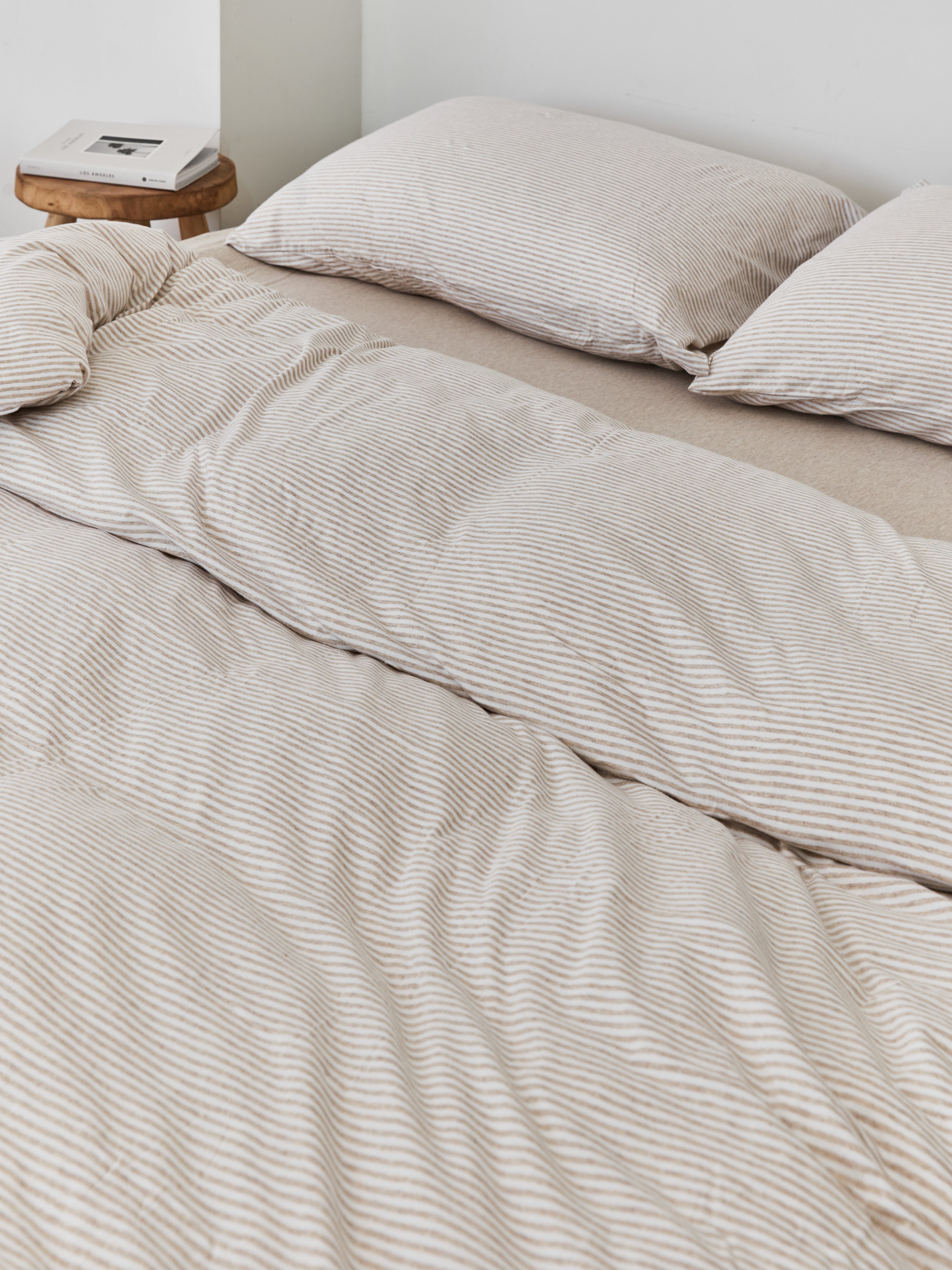 סט מצעי ג'רסי במבוק Beige Malange