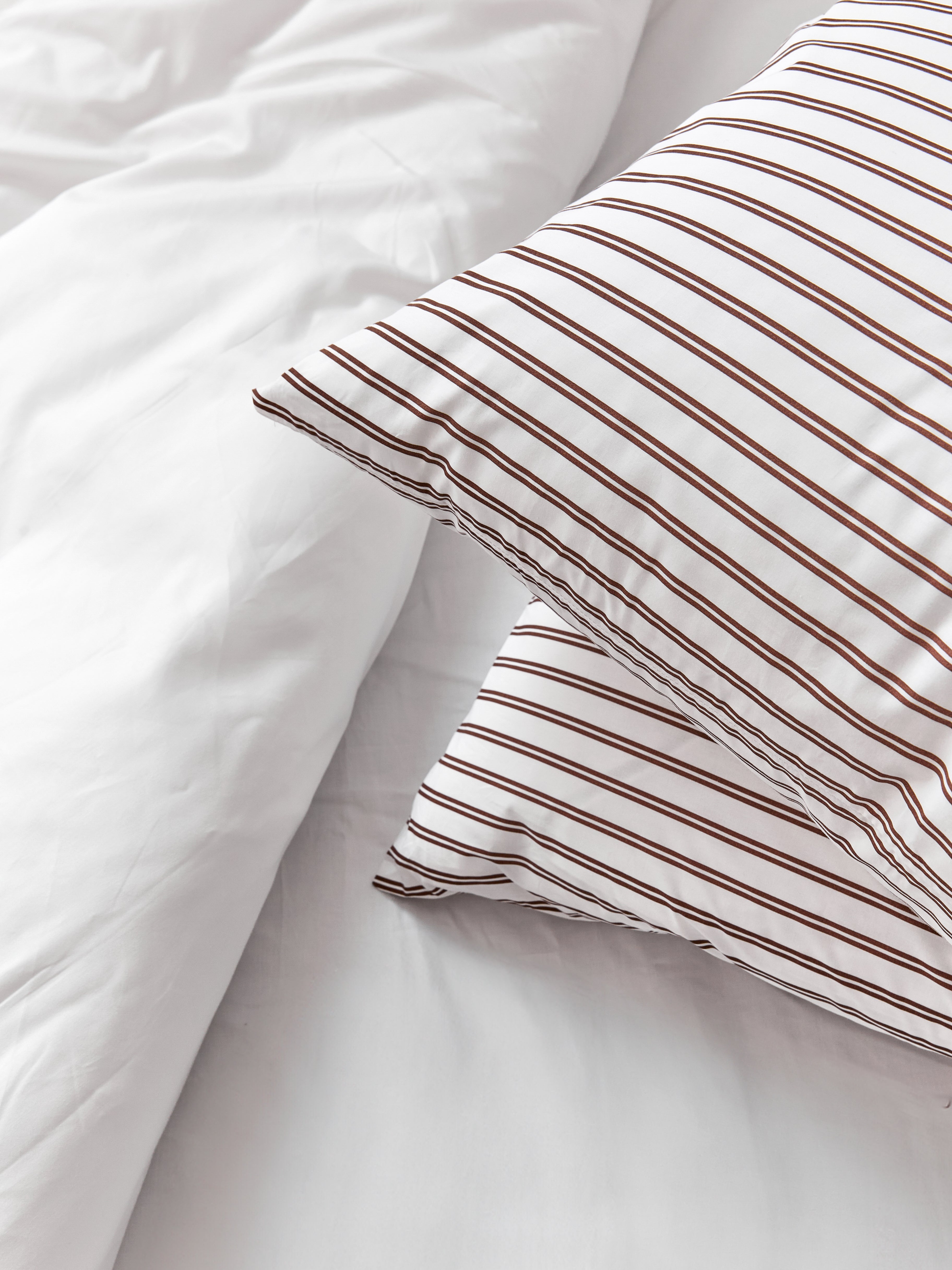 cacao.stripes pillowcases