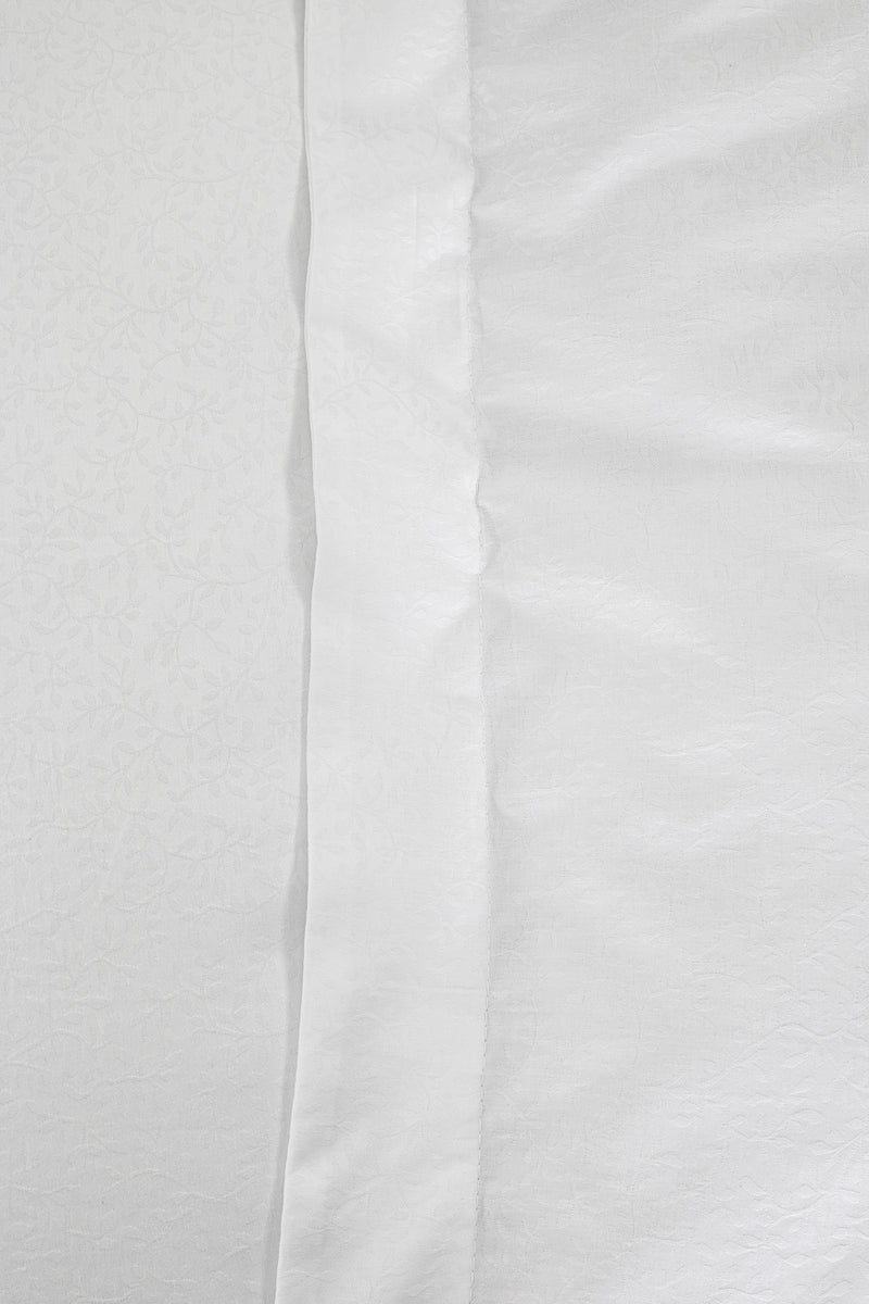 white Jacquard sheet