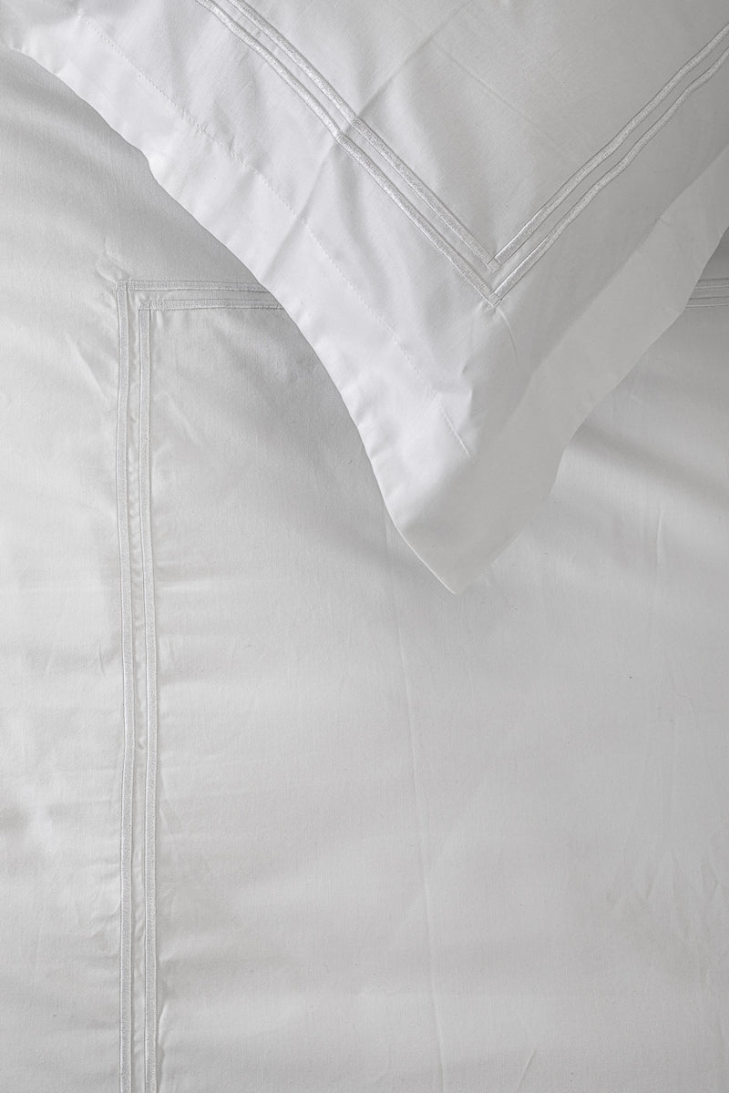 white double parto bed sheets 